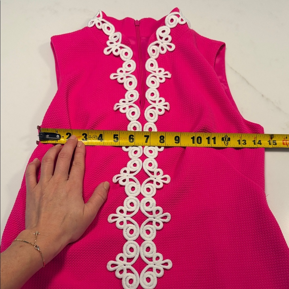 Vince Camuto size 4 Girls' Hot Pink Sleeveless Dress with White Crochet Trim - Picture 7 of 8